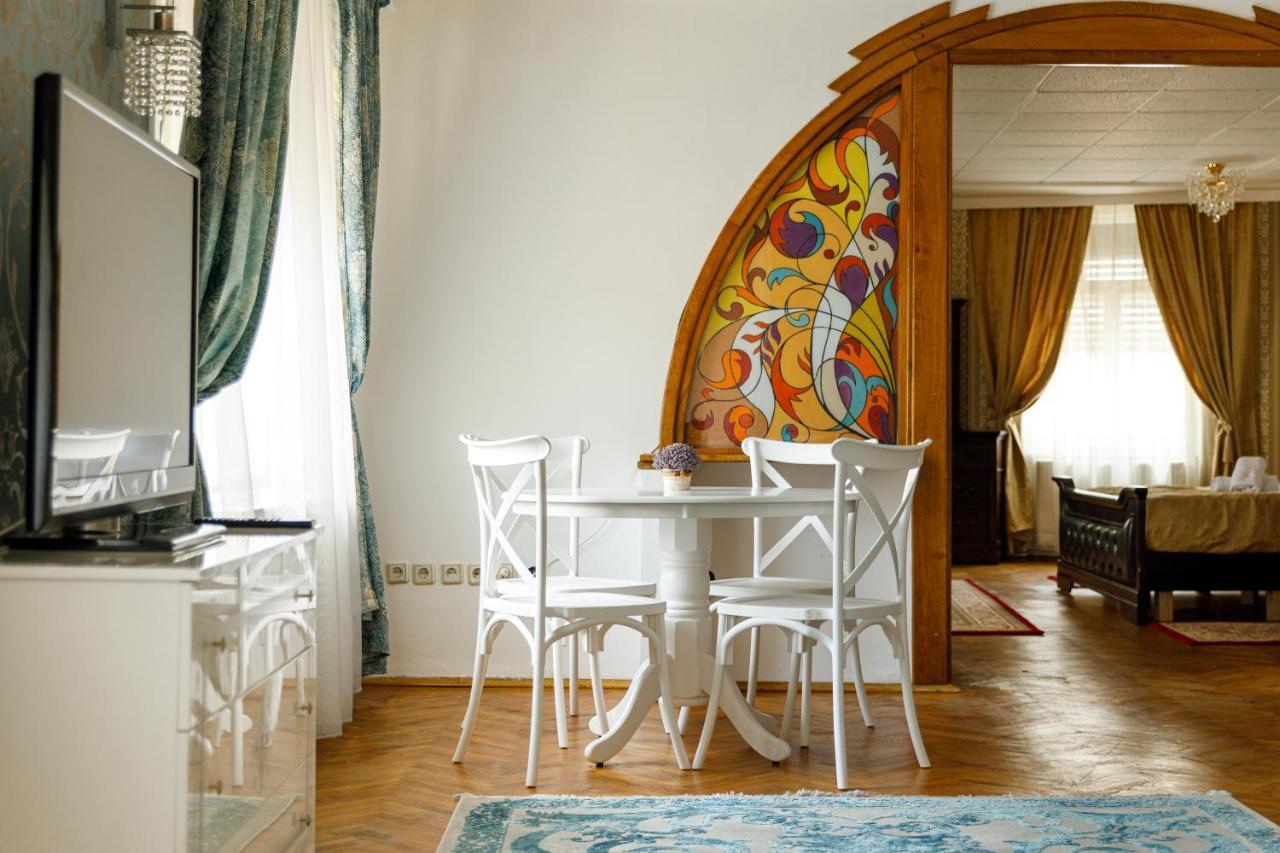Imperial Boutique Apartamento Braşov Exterior foto