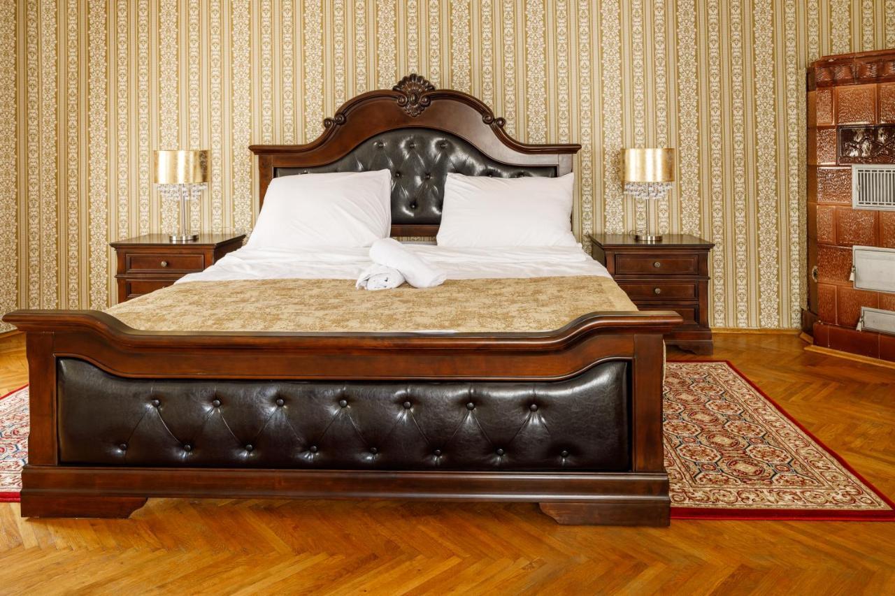 Imperial Boutique Apartamento Braşov Exterior foto